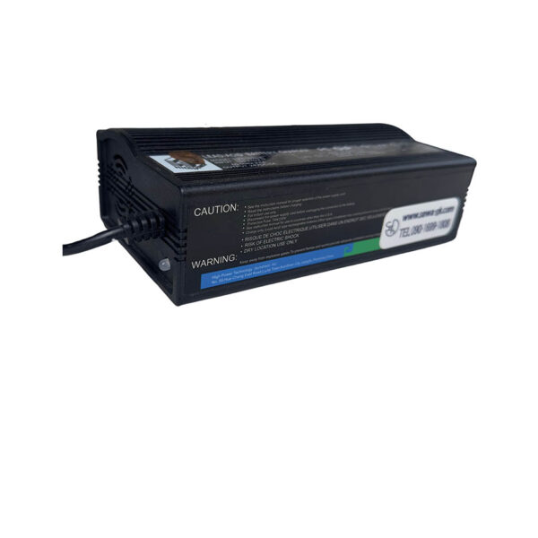 内蔵充電器　Built-in Charger